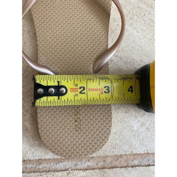 Old Navy Flip Flop Sandals - Picture 5 of 6